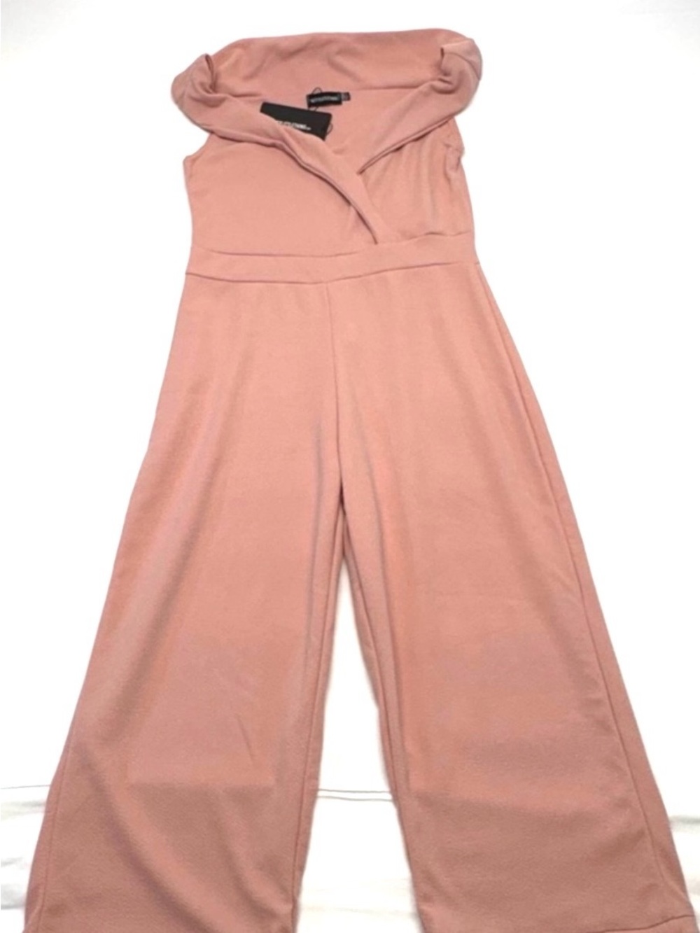 PrettyLittleThing Blush Pink Sleeveless Wide-Leg Jumpsuit Size 8